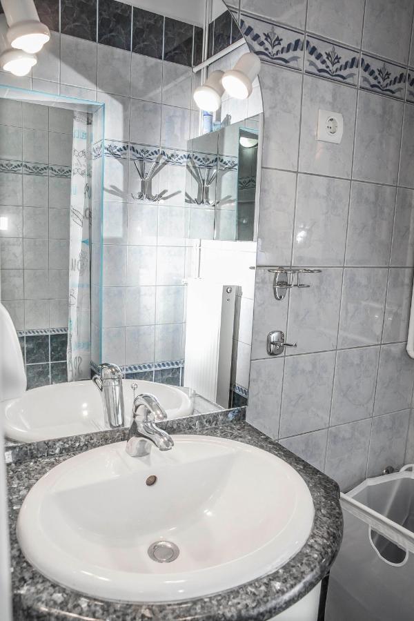 Fullmoon Apartments 1 Σέγκεντ Εξωτερικό φωτογραφία